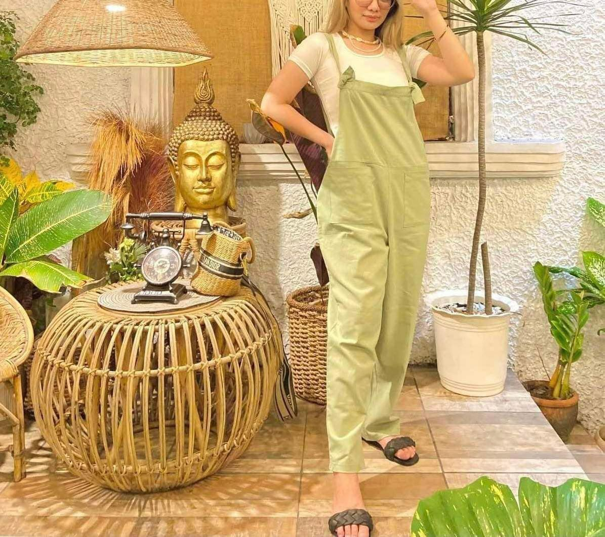 KOREAN FASHION TRENDY JUMPSUIT (Buy1Take1FREE)