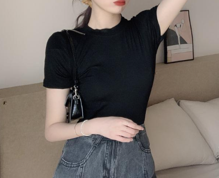 UNIQLO INSPIRED PREMIUM COTTON TOPS ( BUY 1 TAKE 1 )