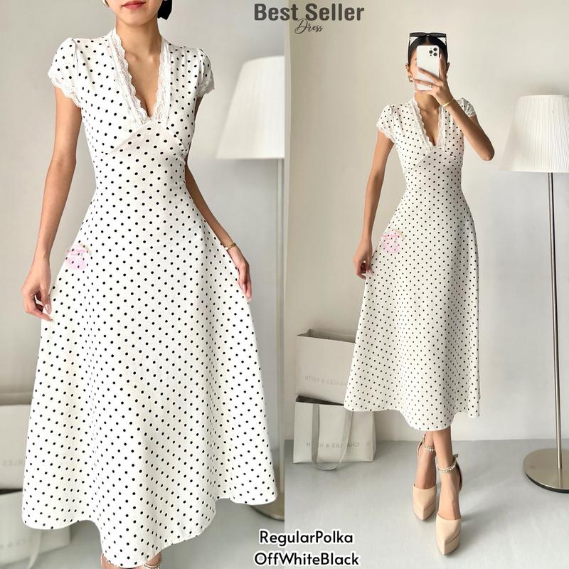 Eleanor Vneck Lace Maxi Dress (BUY 1 TAKE 1)