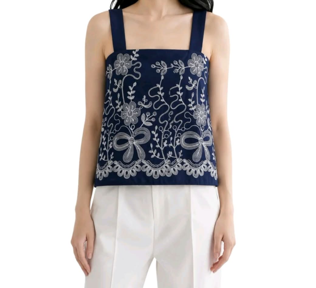 EMBROIDED SQUARE NECK TOP (BUY 1 TAKE 1)