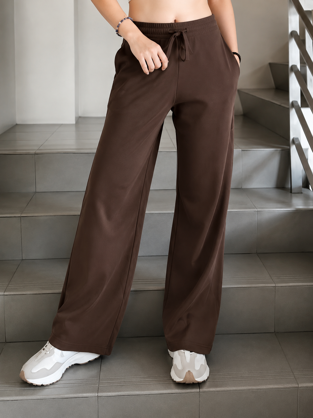 KOREAN LUXE WIDE-LEG PANTS