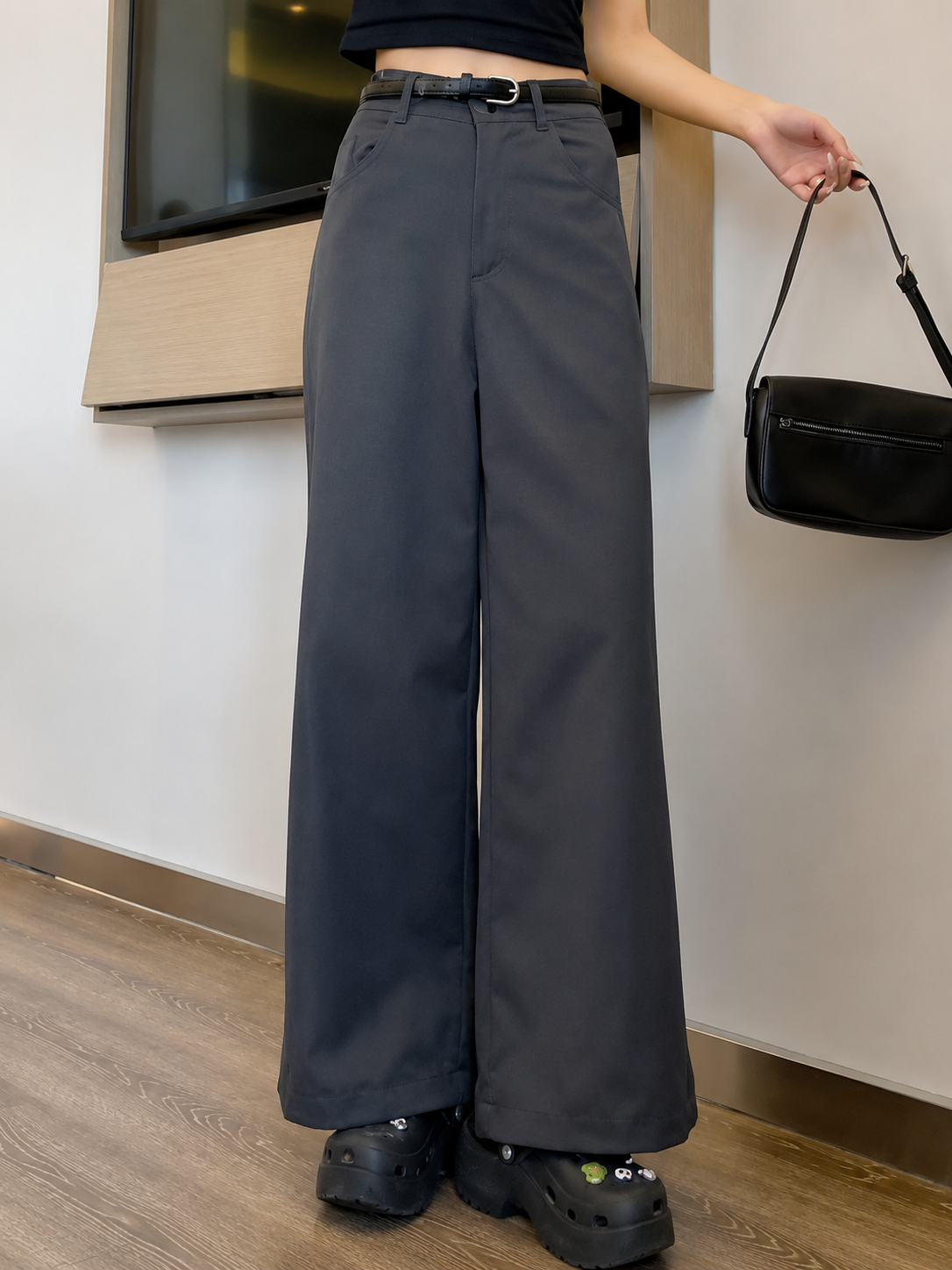KOREAN STYLE WIDE LEG TROUSER