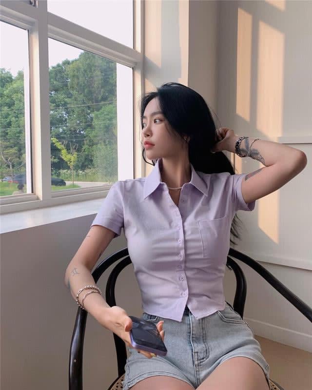 KOREAN CUT STYLE POLO BLOUSE