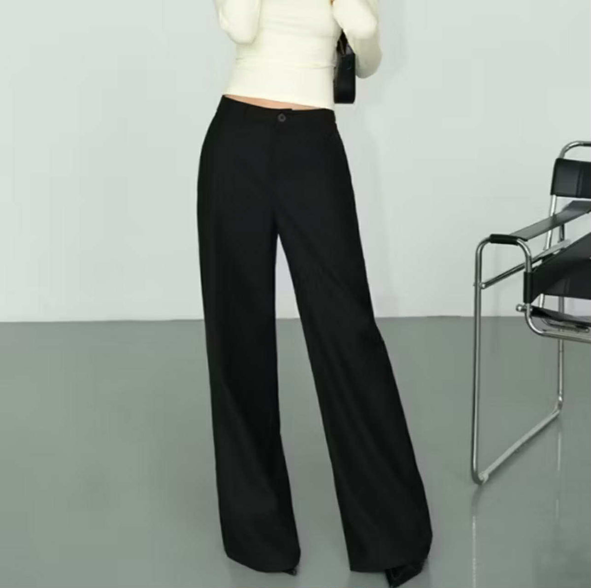 HIGHWAIST FLOWY WIDE LEG PANTS