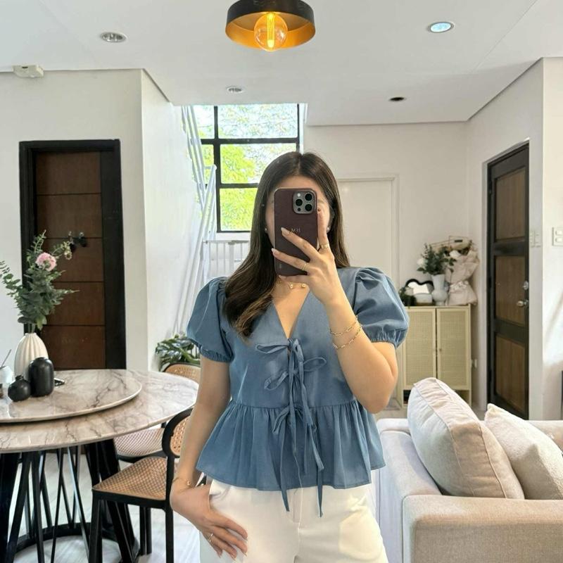 LUISA LINEN TOP BUY 1 TAKE 1 FREE