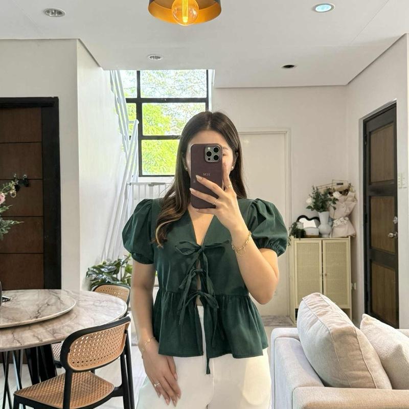 LUISA LINEN TOP BUY 1 TAKE 1 FREE