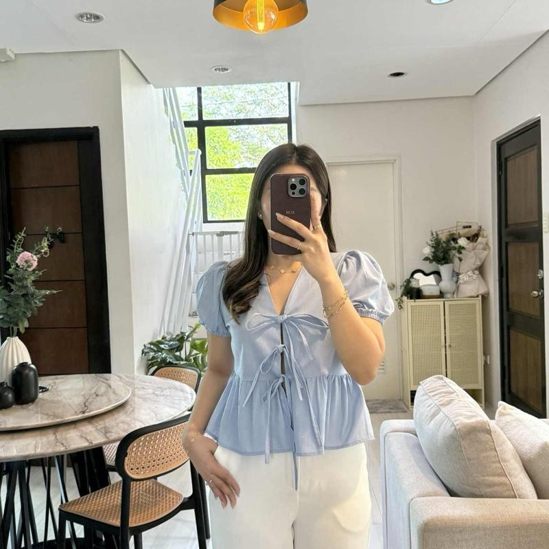 LUISA LINEN TOP BUY 1 TAKE 1 FREE