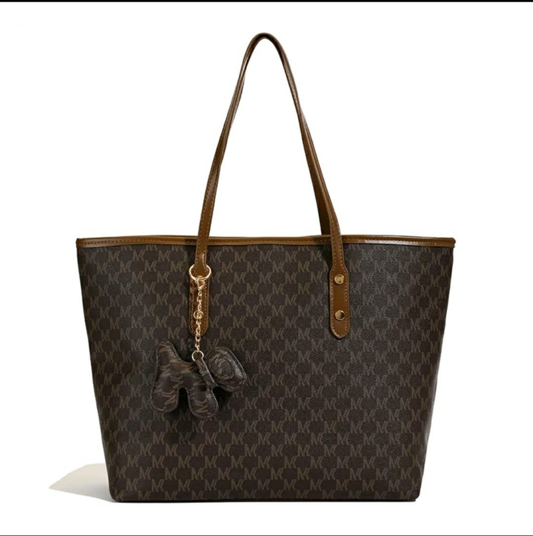 ELENA Leather Tote Bag with Pendant (70% OFF)