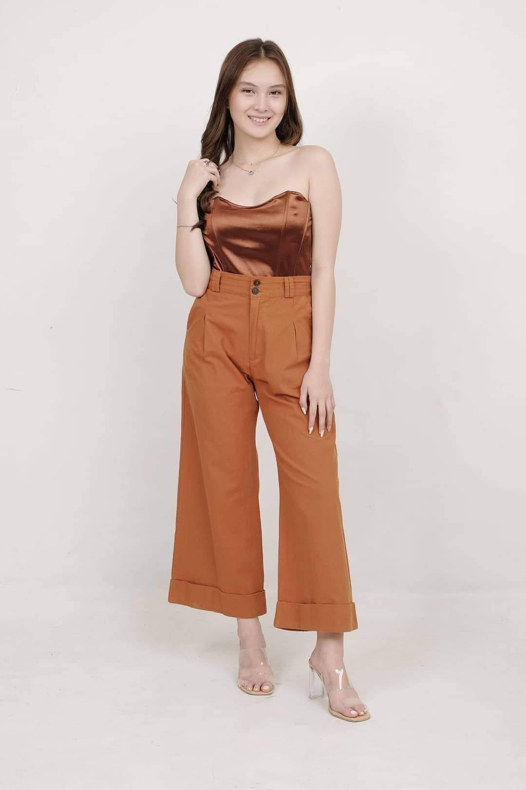 Buy 1 take 1 Capri Pants