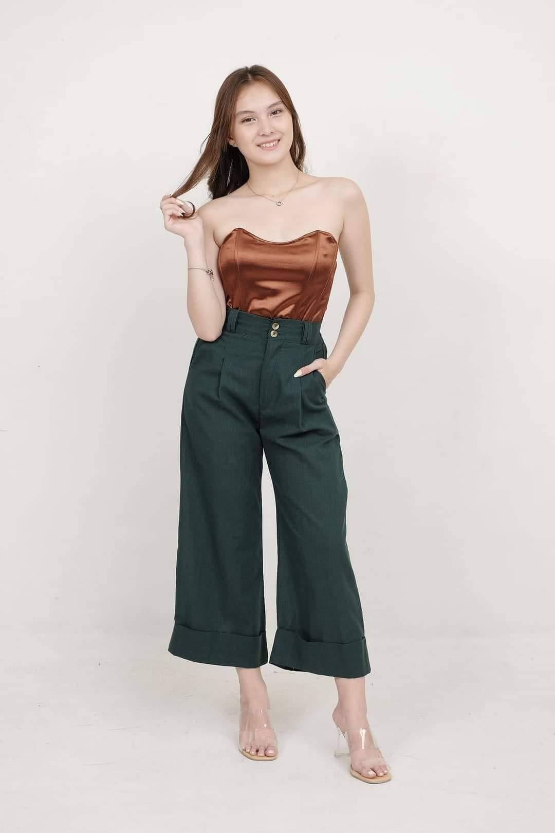 Buy 1 take 1 Capri Pants