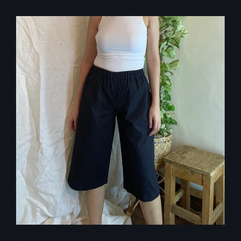 [BUY 1 TAKE 1 FREE] Wide Leg Capri Pants
